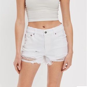 NWT AMERICAN EAGLE Distressed 90’s Boyfriend Mid Denim Shorts W14